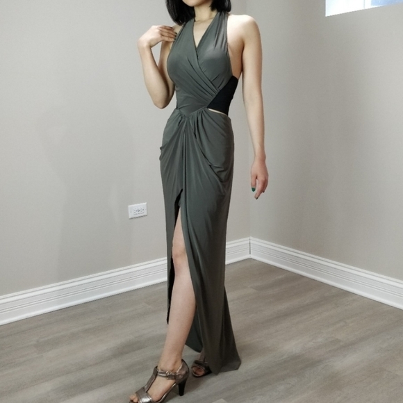 Dresses & Skirts - Wrap over neck front open elastic band back dress